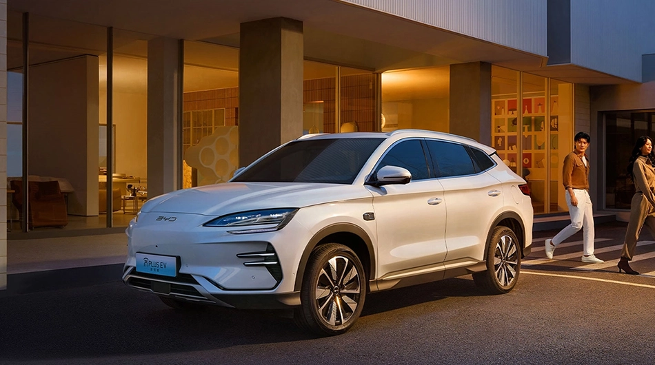 بی وای دی سانگ پلاس