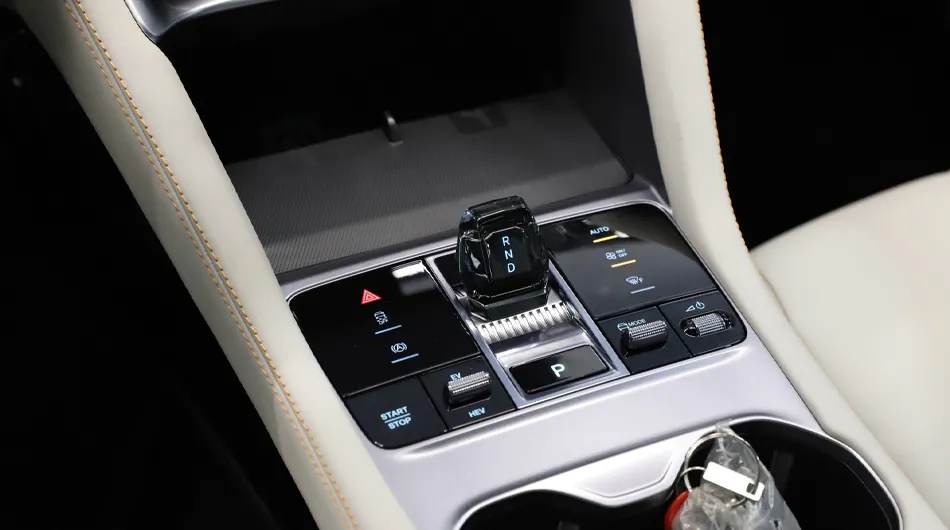 بی وای دی سانگ پلاس